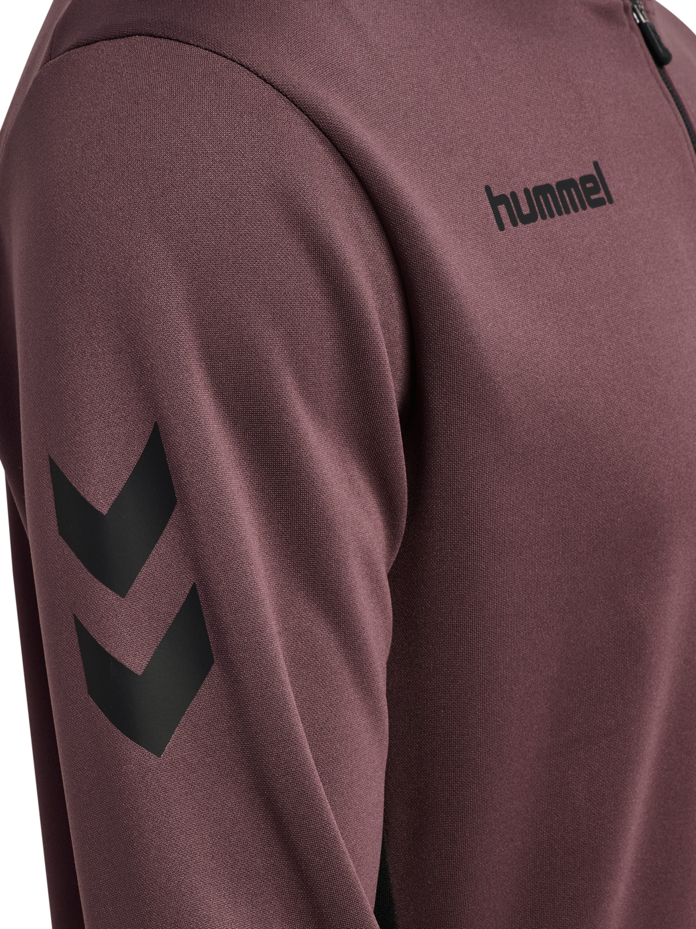 Hummel Sportanzug in Braun