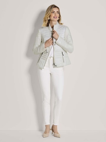 MADELEINE Übergangsjacke in Weiß