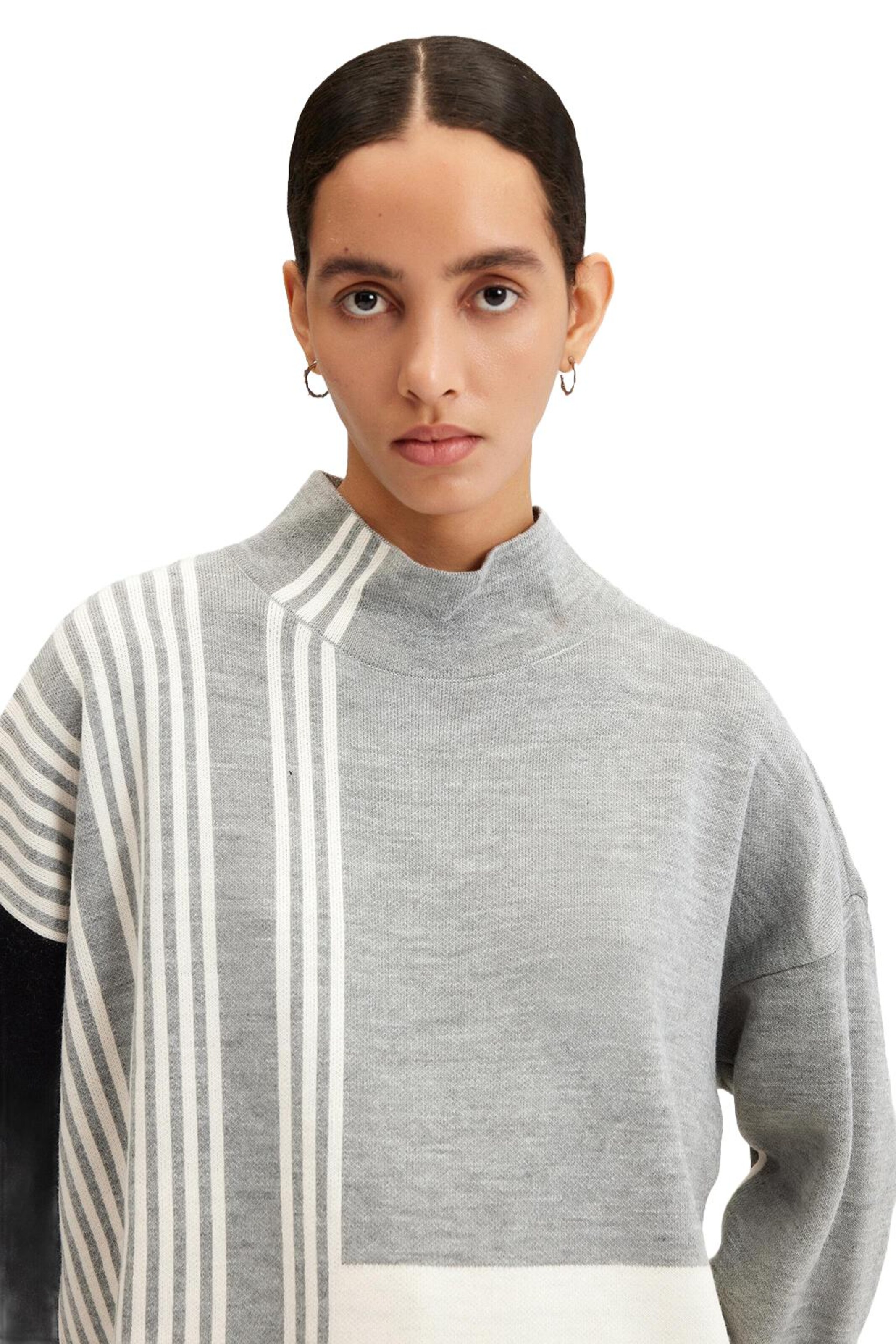 Touche Prive Sweater in Black