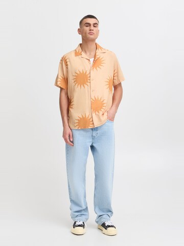 !Solid - Ajuste confortable Camisa 'SDPargav' en naranja