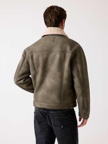 GUESS Between-Season Jacket in Brown