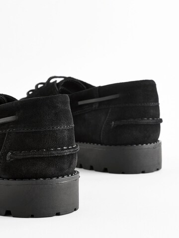 Next Schnürschuh in Schwarz