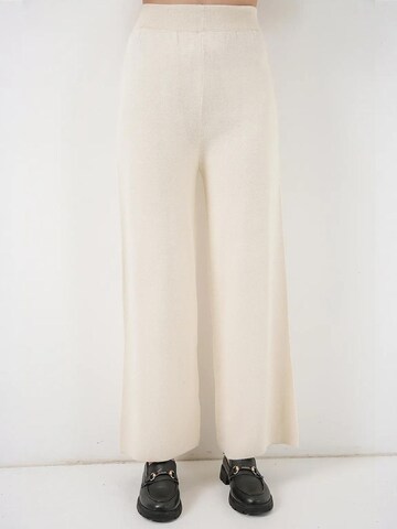 Pantalons de tailleur Bigdart en beige