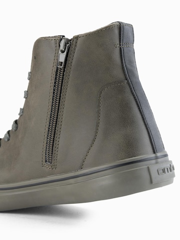Ombre Sneaker high‌ in Grün