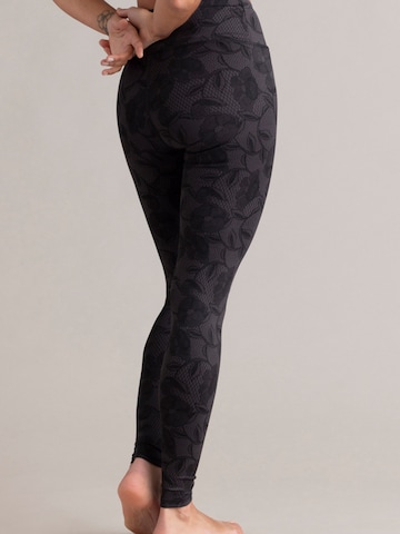 Hey Honey Skinny Leggings in Grey