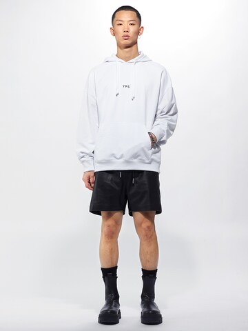 Young Poets Sweatshirt 'Danis' in White