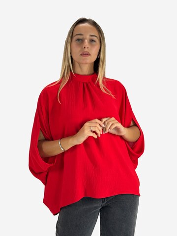 Elara Bluse in Rot: Vorderseite