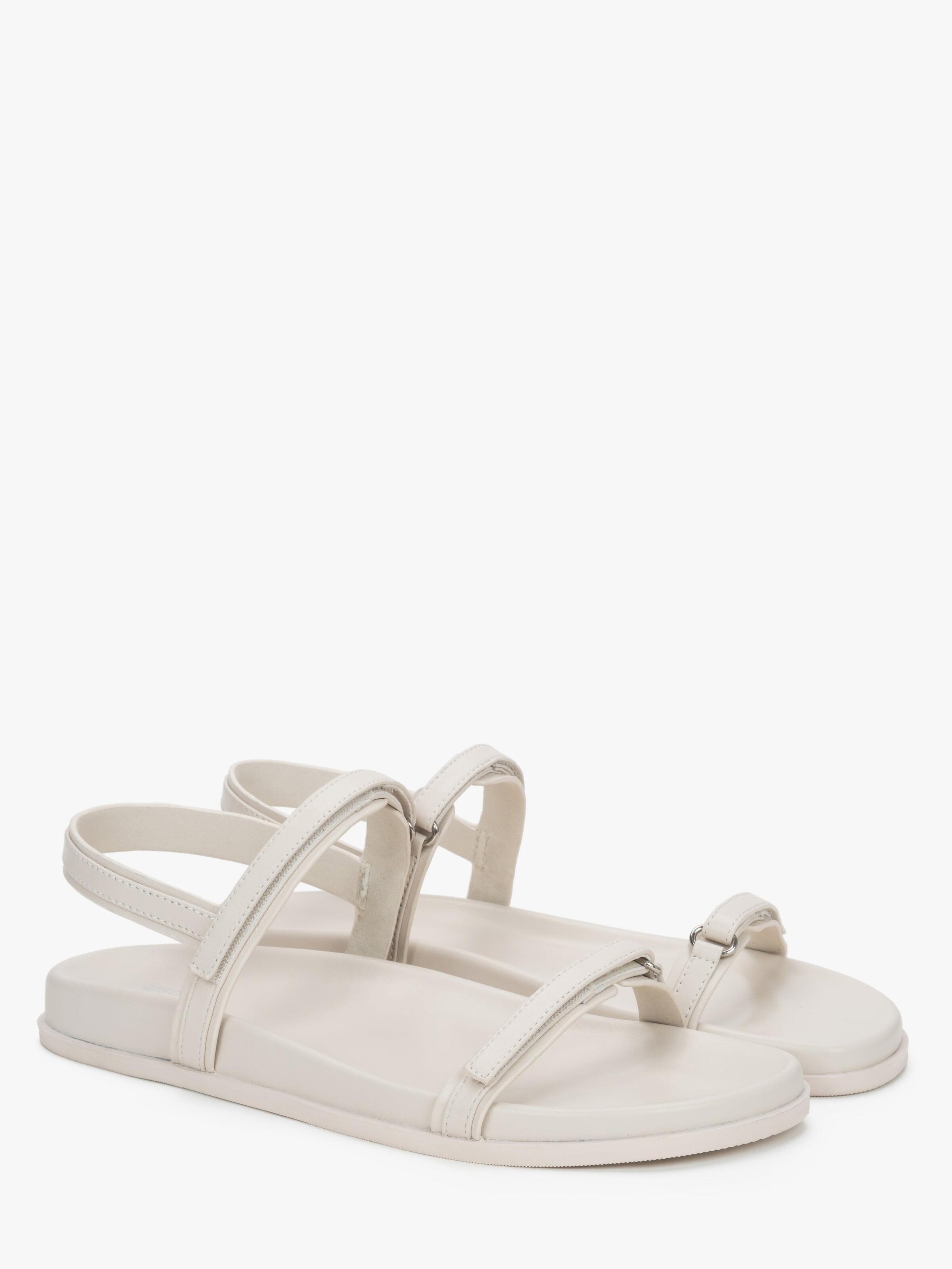 Estro Sandals '202-3106' in White