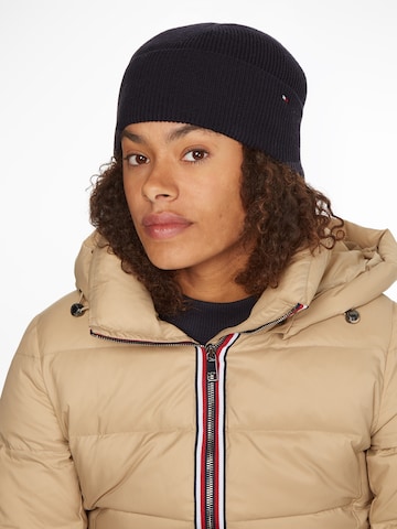 TOMMY HILFIGER Beanie in Blue: front