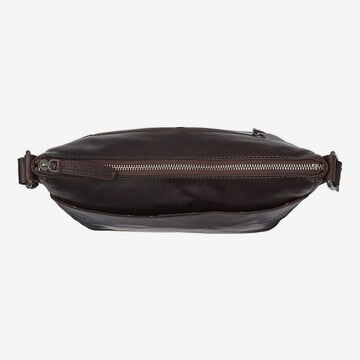 The Chesterfield Brand Shoulder Bag in Brown