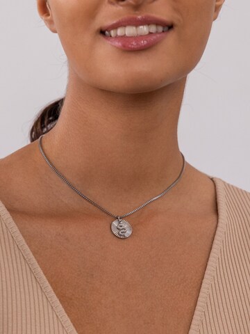 PURELEI Kette 'Snake Coin' in Silber: Vorderseite