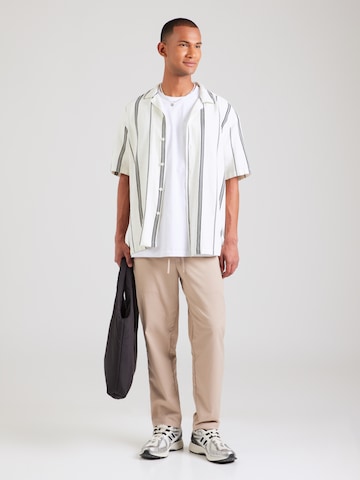Iriedaily Shirt 'Play Different' in Wit