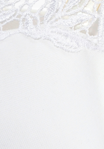 T-shirt Reggiseno di NUANCE in bianco