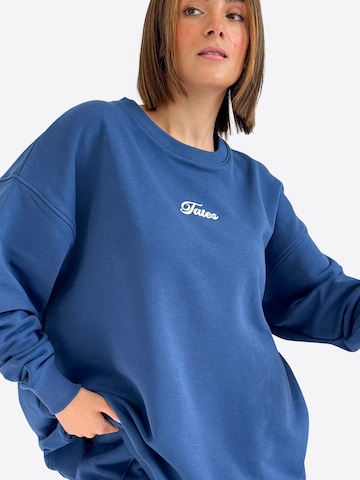TATES Sweatshirt in Blau