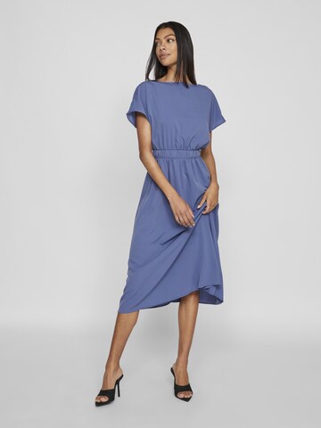 Robe VILA en bleu