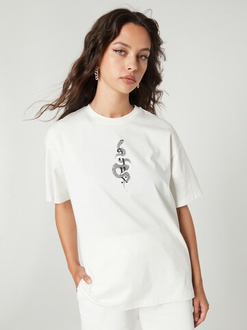 SHYX - Camisa 'Nova' em branco: frente