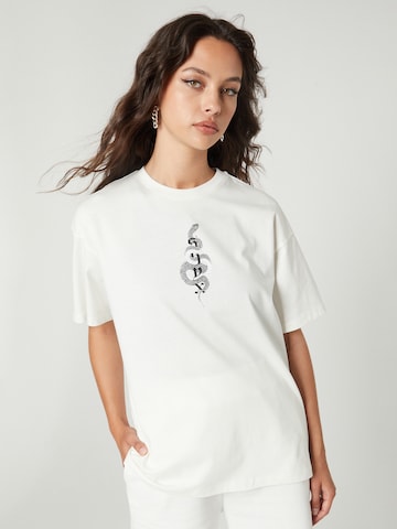 T-shirt 'Nova' SHYX en blanc : devant