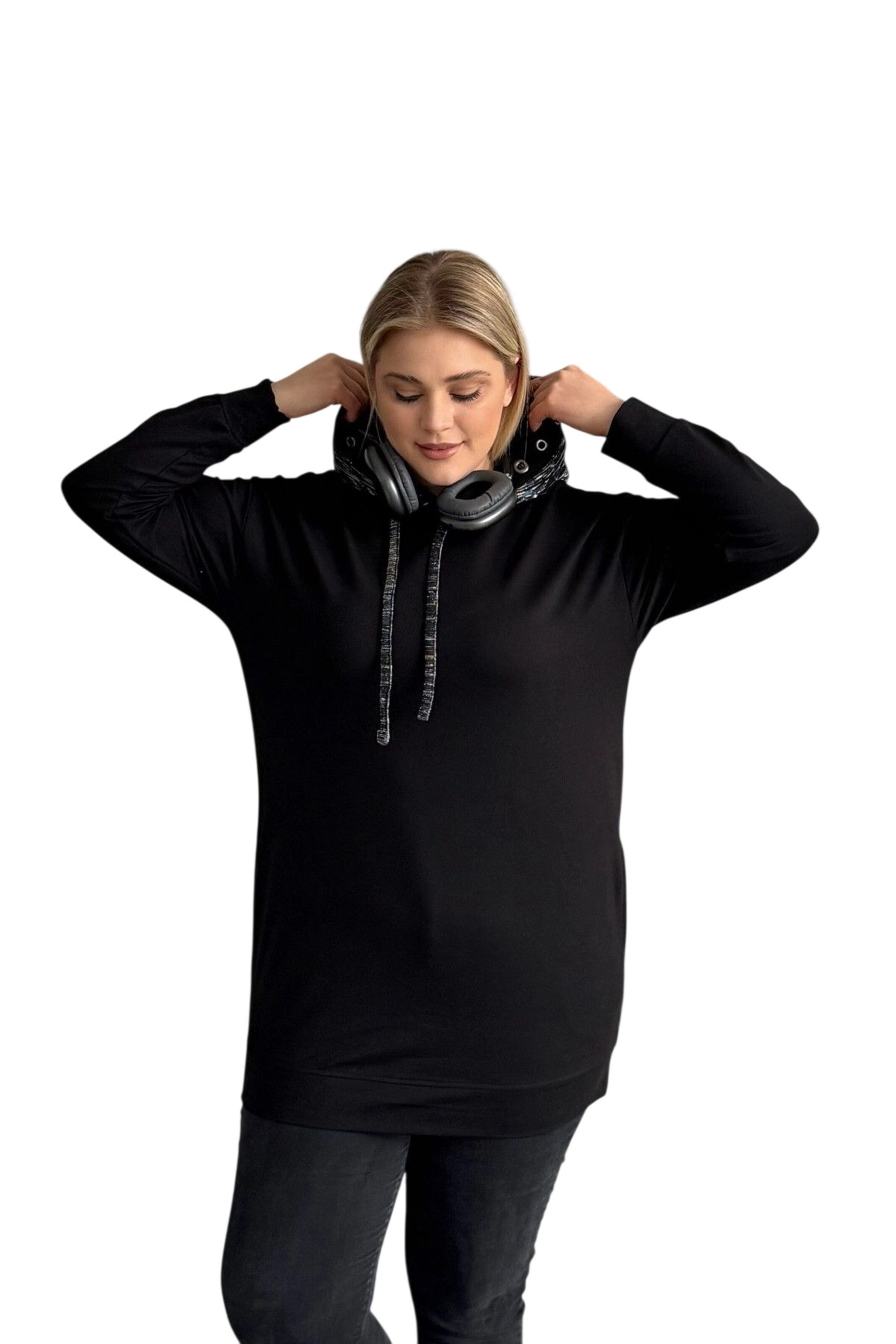 Stil Diva Sweatshirt in Black: front