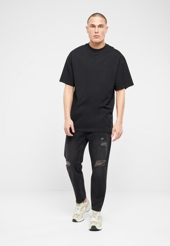 2Y Premium Regular Jeans in Black