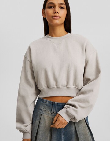 Sweat-shirt Bershka en gris