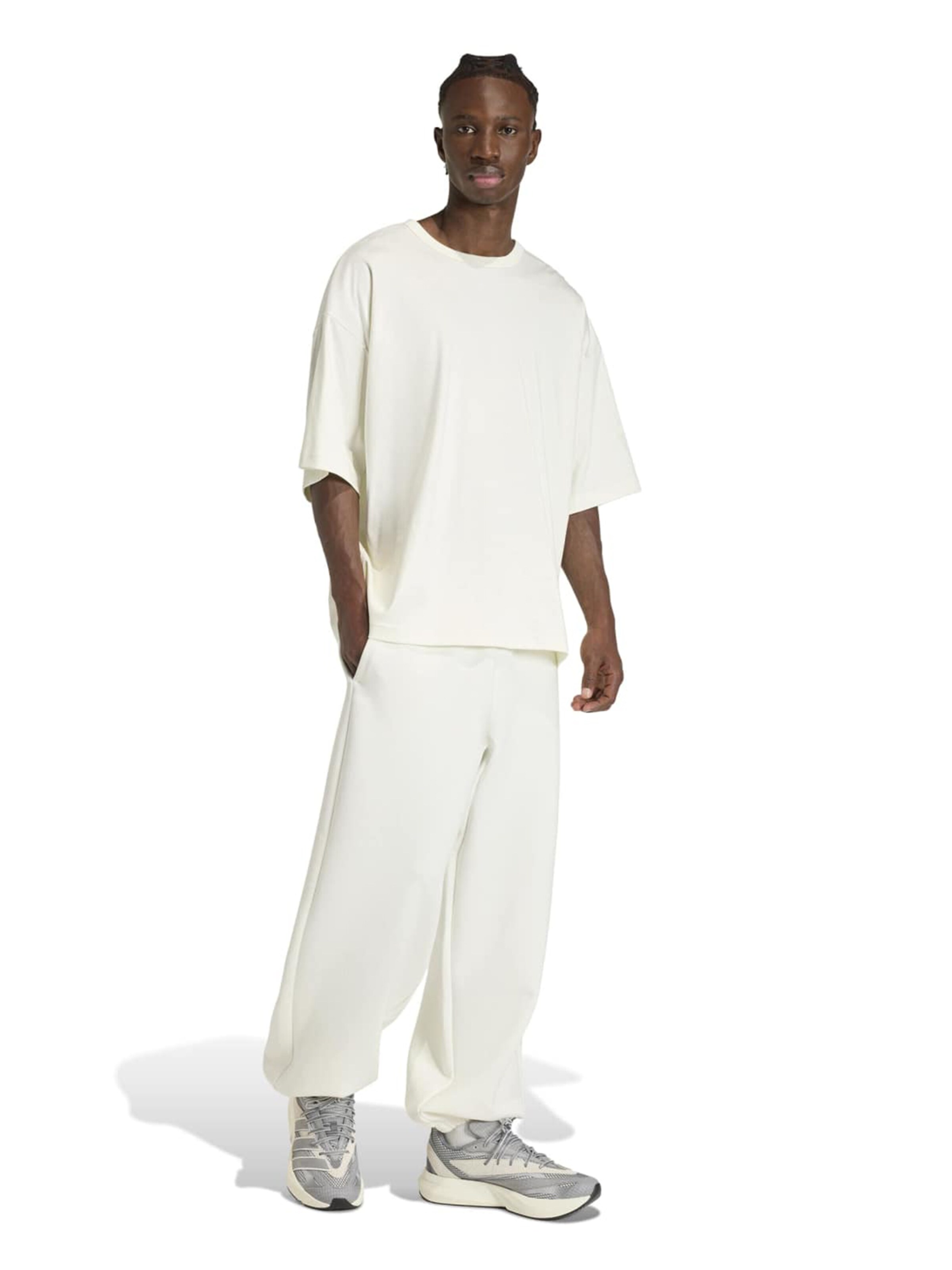 ADIDAS SPORTSWEAR Конический (Tapered) Спортивные штаны 'Soft Luxe' в Белый