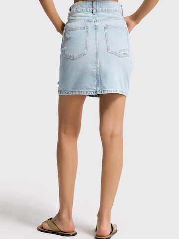 Jupe 'RIPPED MINI DENIM SKIRT' IT'S BASIC en bleu
