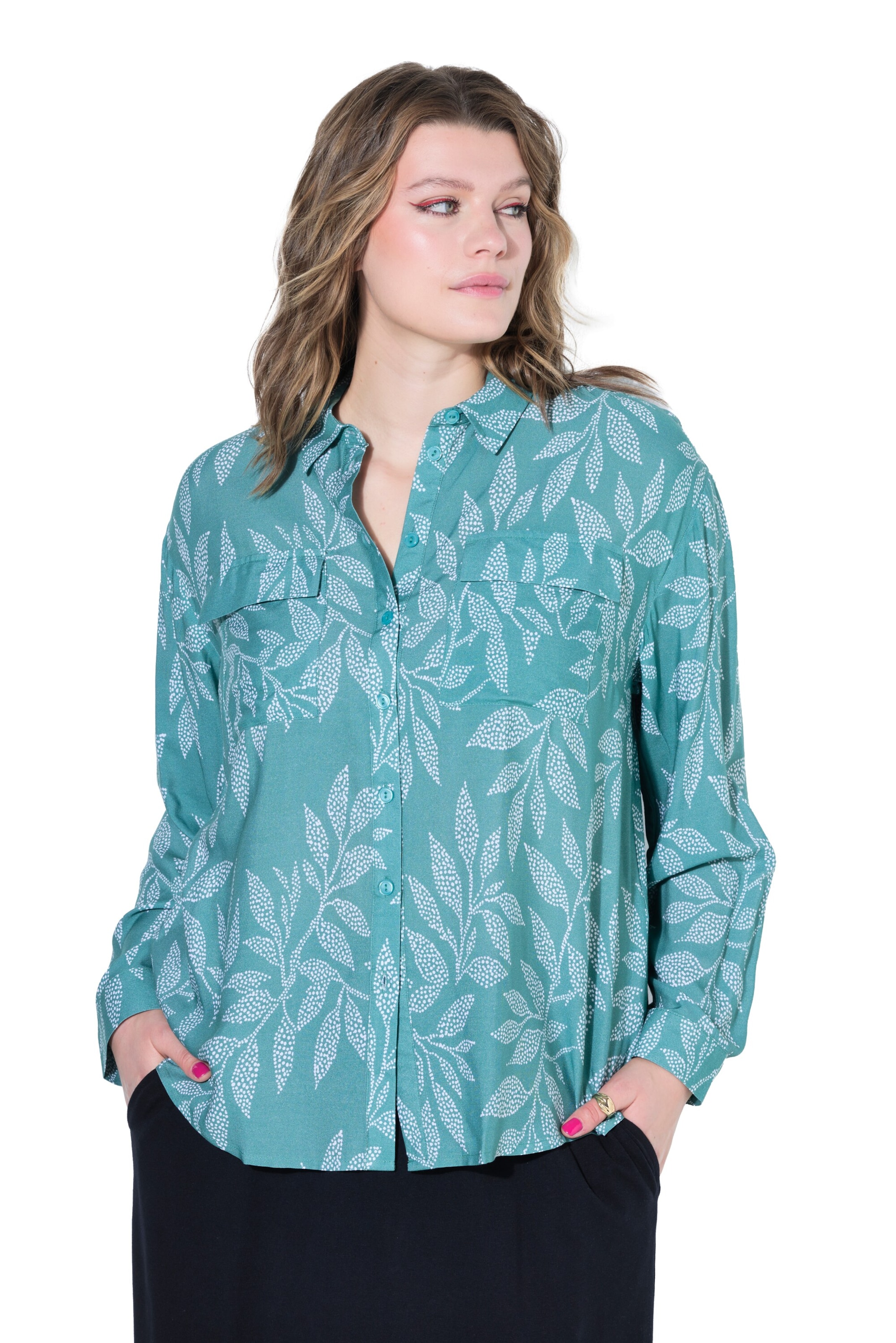Studio Untold Blouse in Groen: voorkant