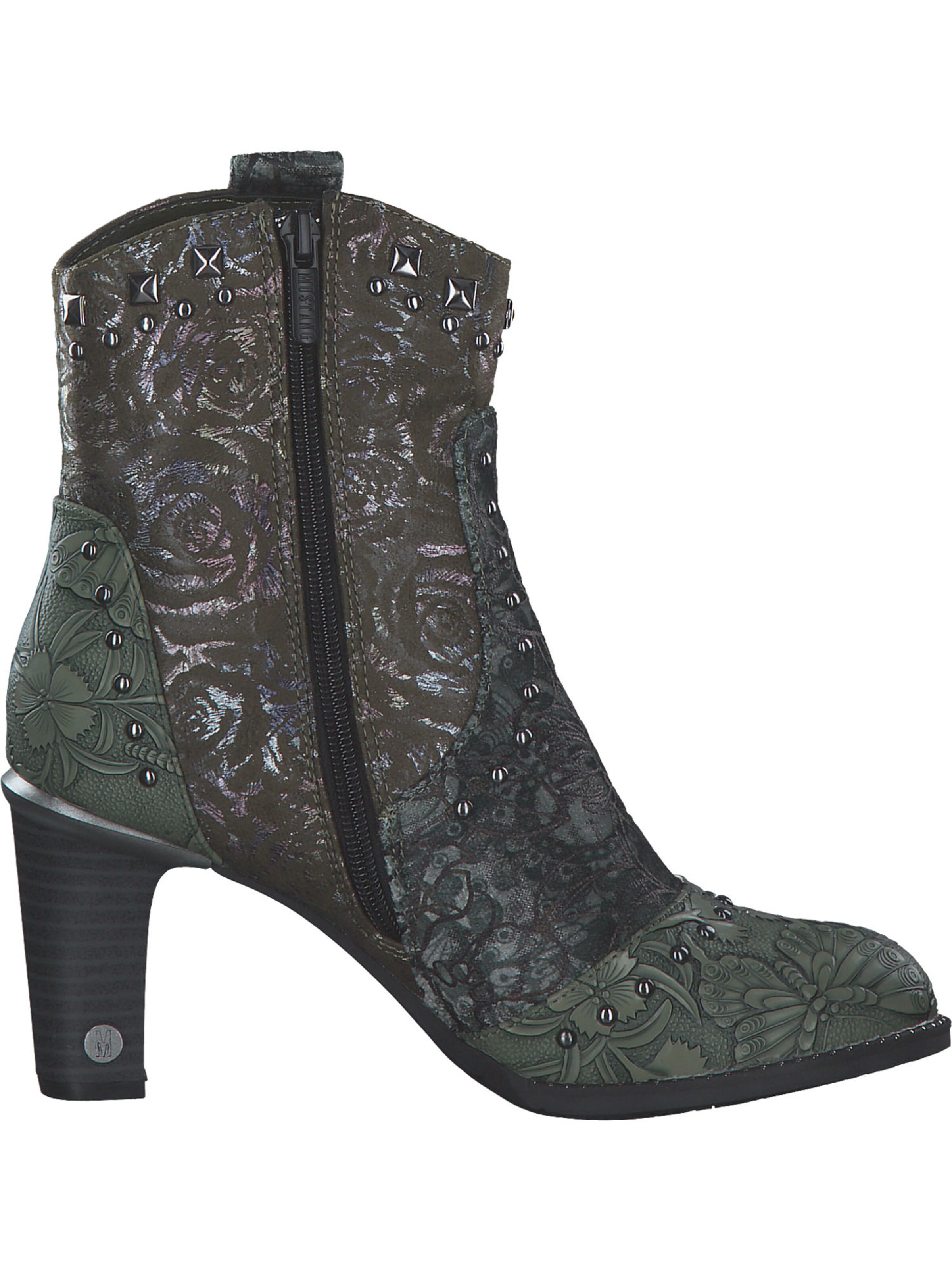 MUSTANG Ankle Boots in Black