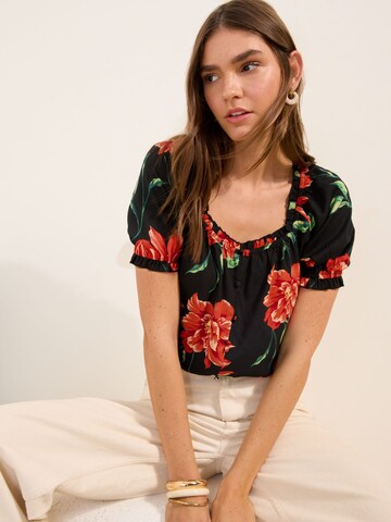 Friends Like These - Blusa em preto