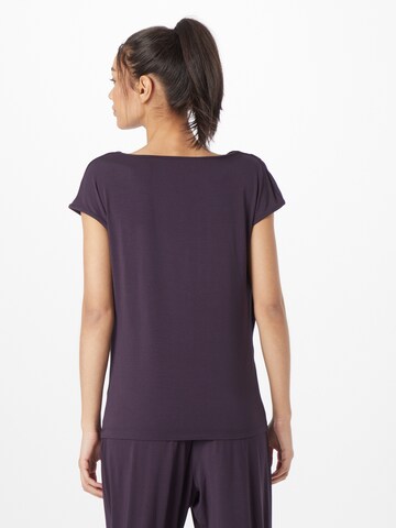 CURARE Yogawear Performance Shirt in Purple