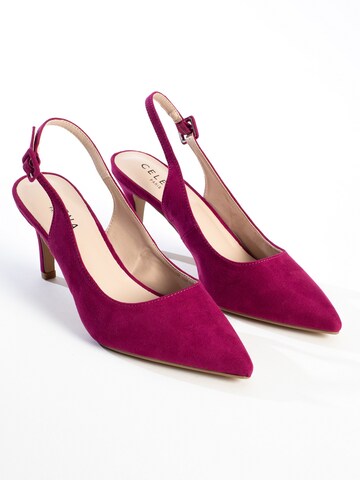 Celena - Sapatos abertos atrás 'Cruzz' em roxo