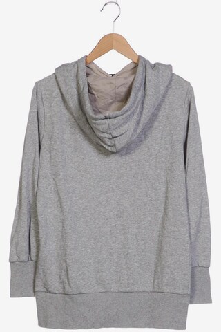 PUMA Sweatshirt & Zip-Up Hoodie in L in Grey