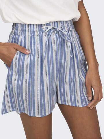 ONLY Regular Shorts 'Toni' in Blau