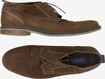 bugatti Halbschuh 43 in Braun: Vorderseite