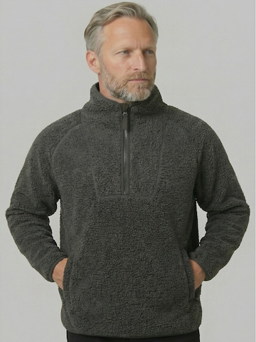 Derbe Fleece Jacket 'Kuschelby' in Brown: front