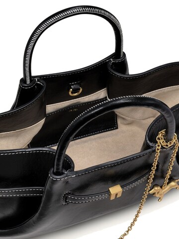 JW PEI Shopper 'JW PEI Cabas Maeve Breloque Teckel Black' in Zwart