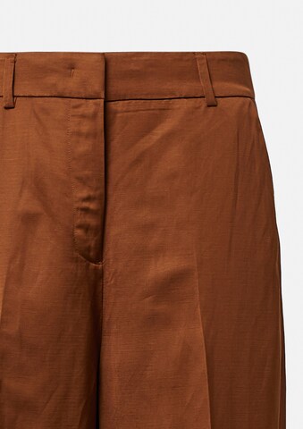 COMMA Regular Trousers in Brown