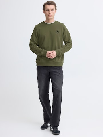 Bluză de molton 'BHKANE' de la BLEND pe verde