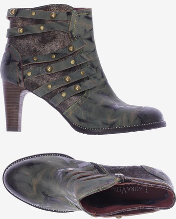 Laura Vita Dress Boots in 41 in Green: front