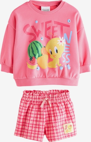 Next Setti värissä vaaleanpunainen: etupuoli