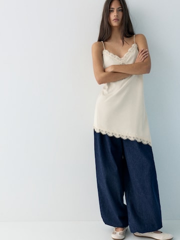 Pull&Bear Top in Beige