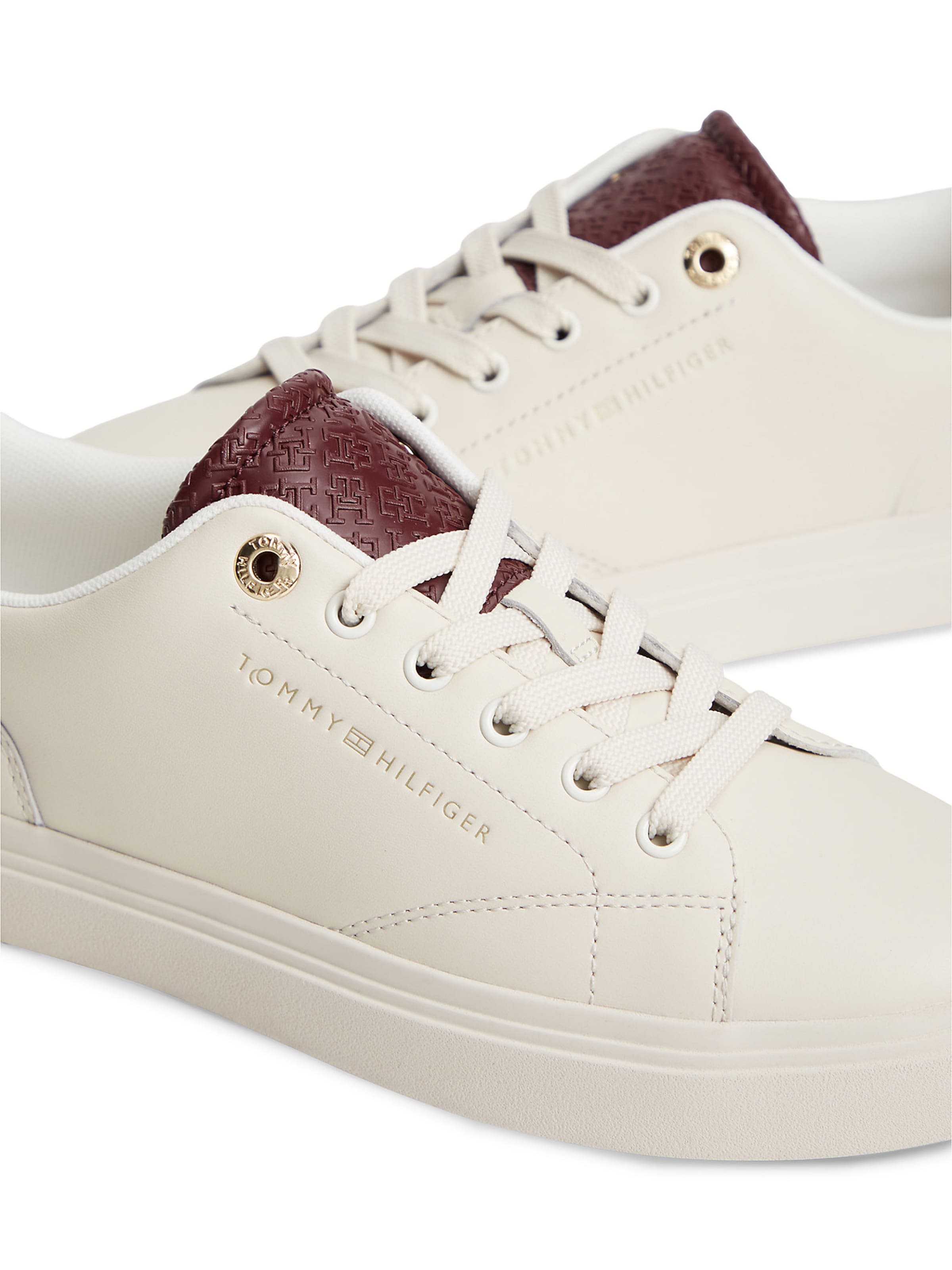 TOMMY HILFIGER Sneaker in Beige