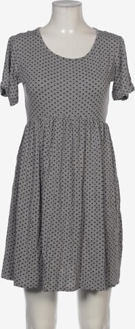 Envie de Fraise Kleid M in Grau: predná strana