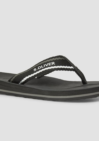 Chaussure à lacets s.Oliver en noir