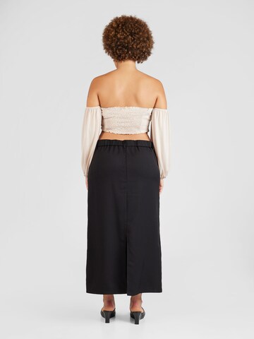 Vero Moda Curve Skirt 'AGATHA' in Black