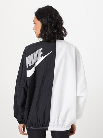 Veste mi-saison Nike Sportswear en noir