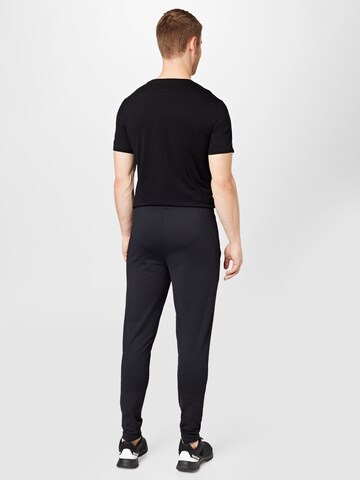 4F Tapered Workout Pants in Black