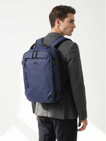 Zaino 'Zaino Coveri Active Poliestere 100% - Unisex Casual con Zip' di Coveri Collection in blu
