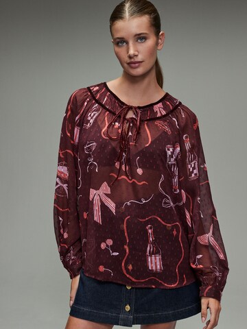 Next Bluse in Rot: Vorderseite