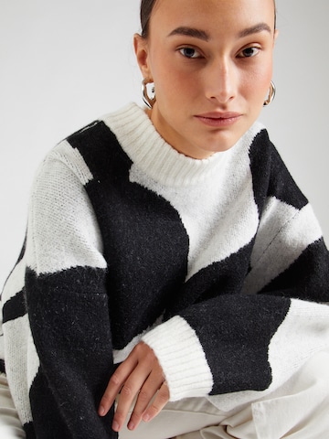 Monki Sweater in White